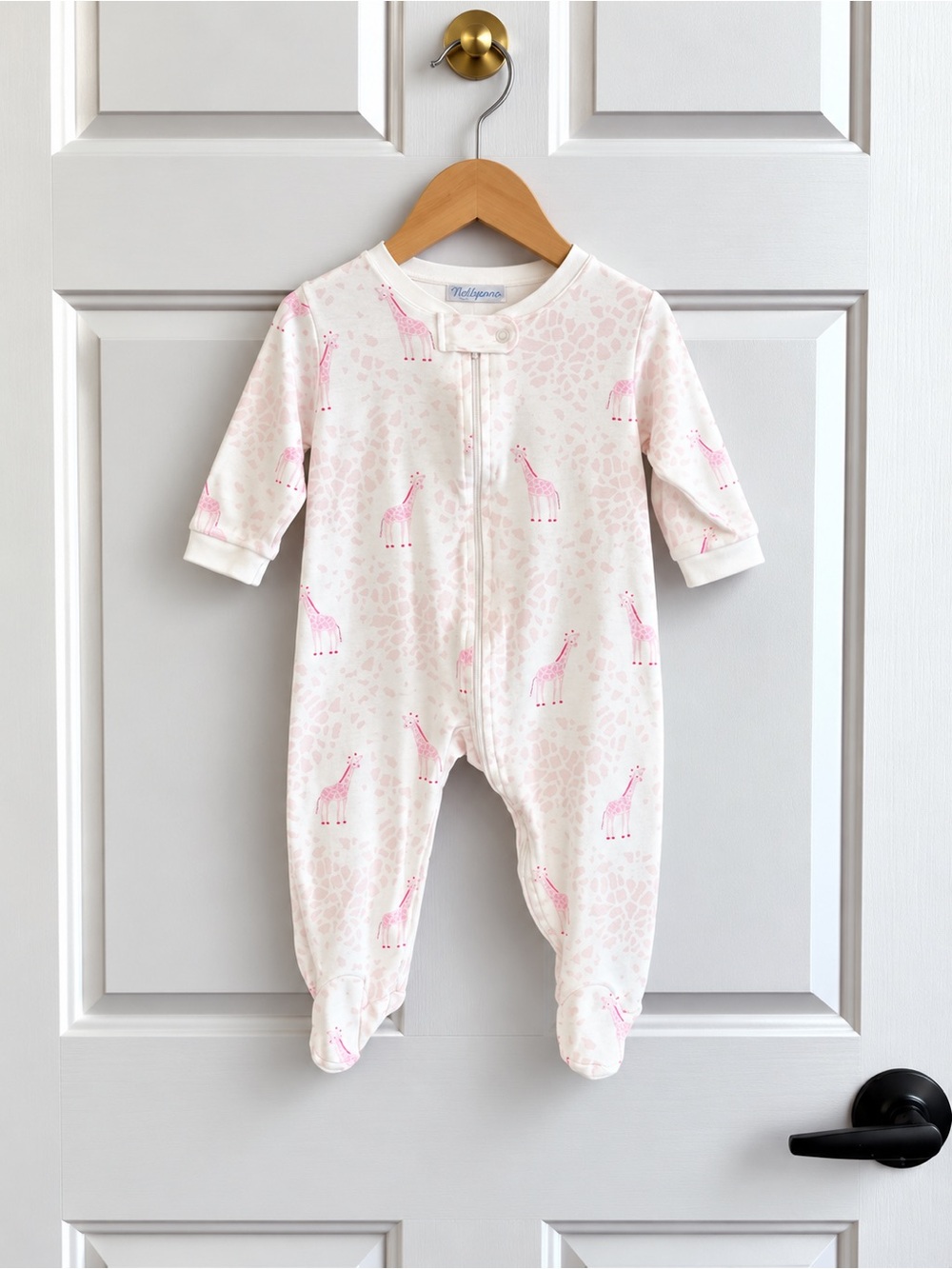 Nellapima Pink Giraffe Pima Cotton Zipper Footie 6-9M